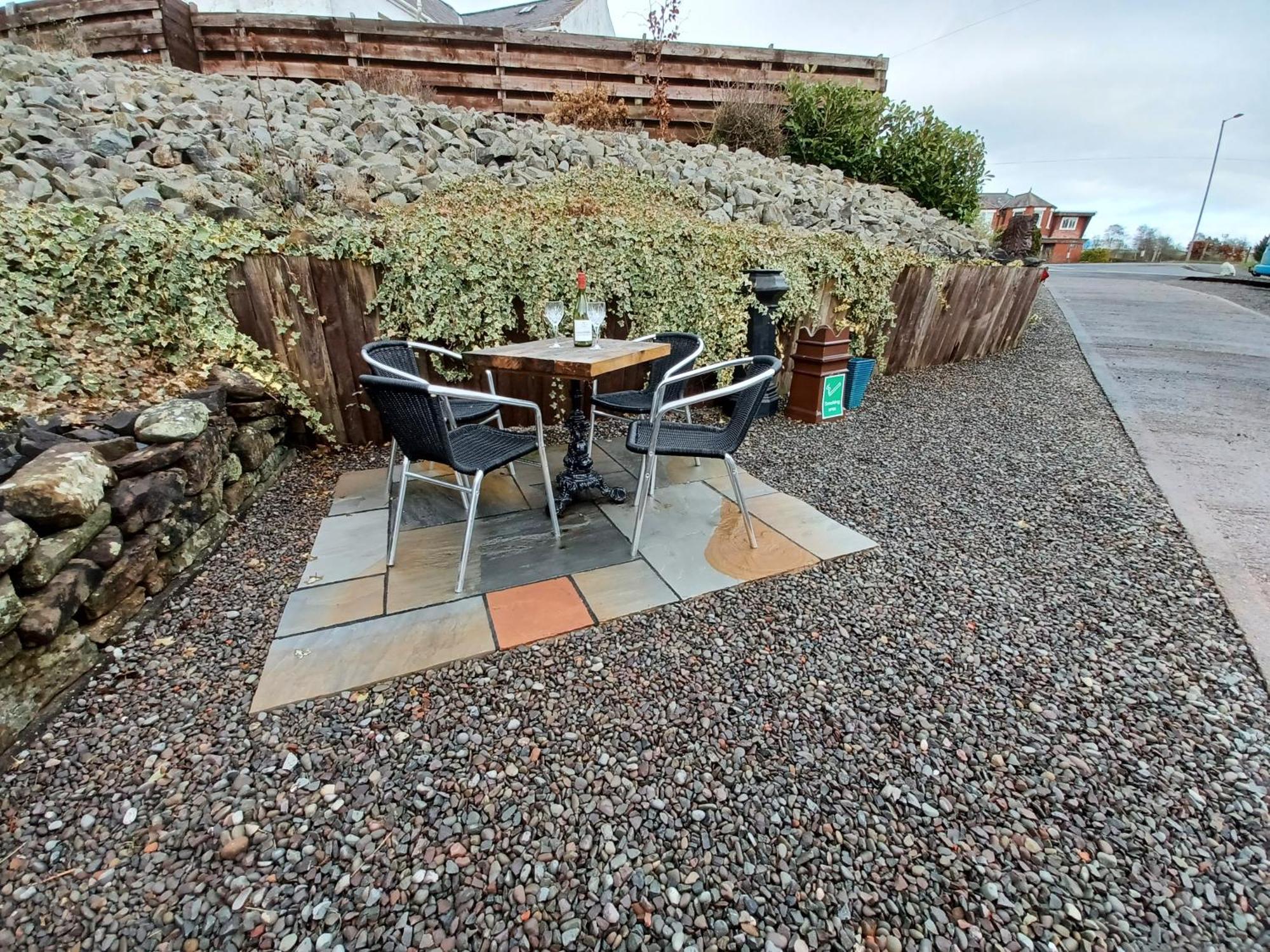 Solway Retreat Apartment Gretna Exterior photo